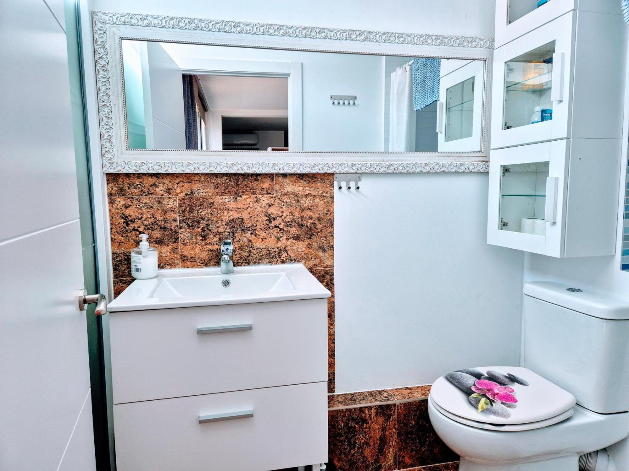 Apartamentos Centro Santa Pola Buitenkant foto