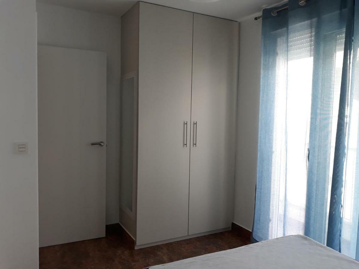 Apartamentos Centro Santa Pola Buitenkant foto
