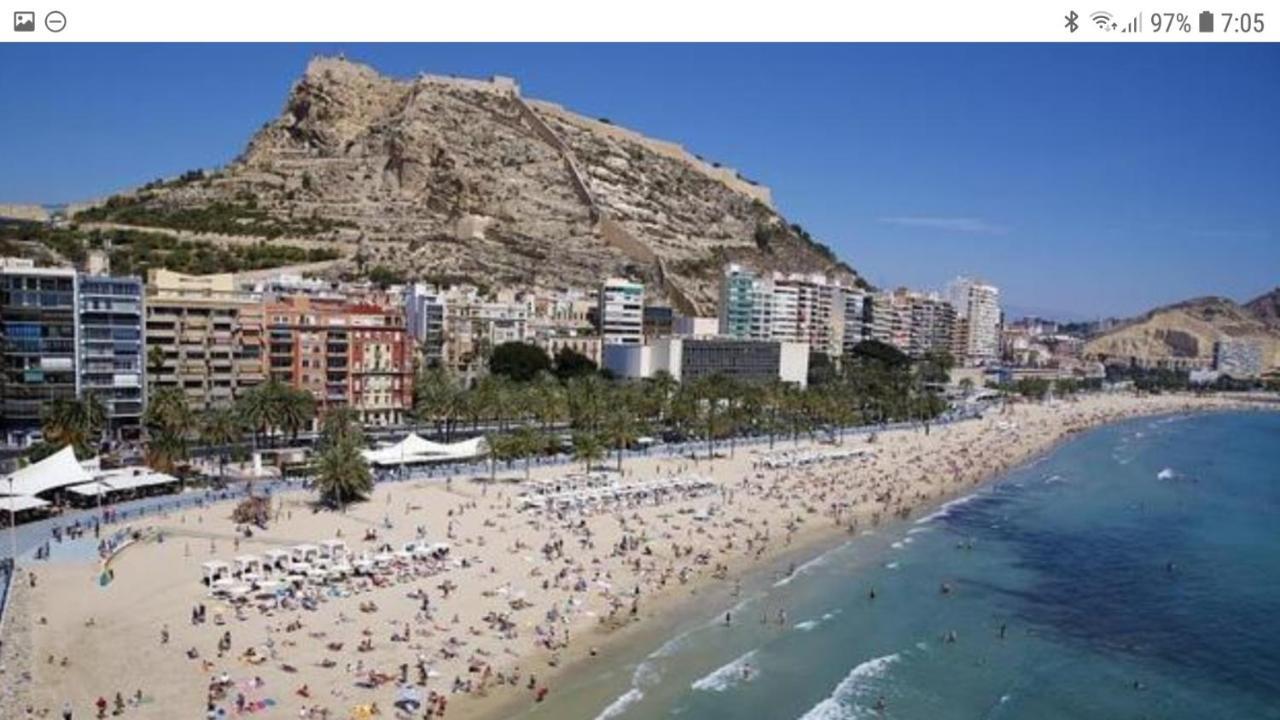 Apartamentos Centro Santa Pola Buitenkant foto